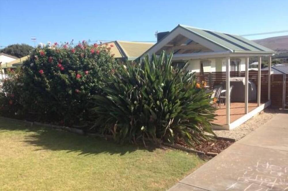 Photo of Outdoor in Hayborough