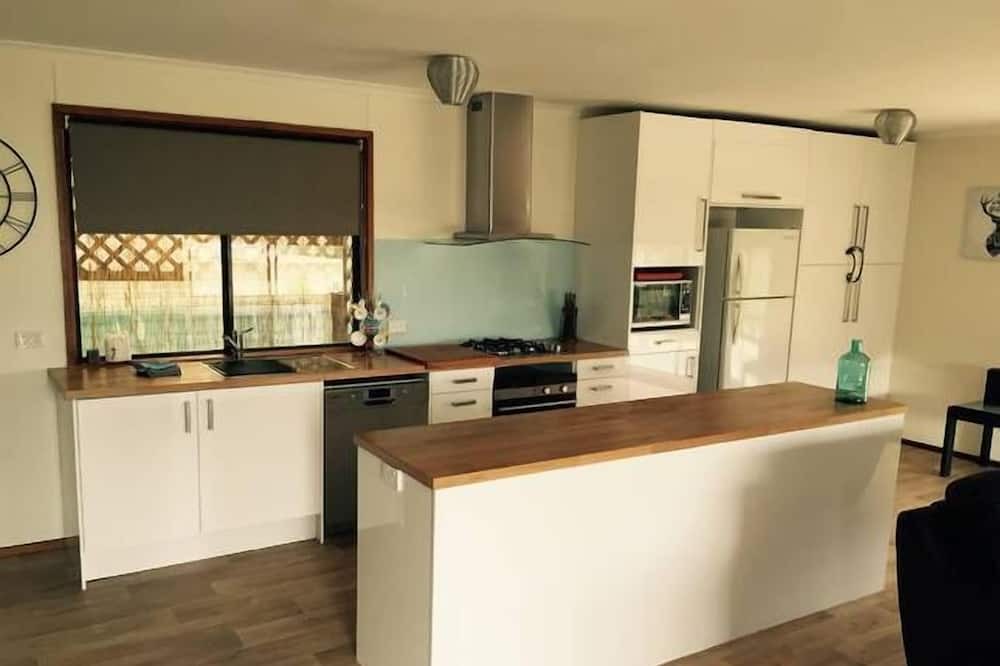 Photo of Kitchen in Hayborough