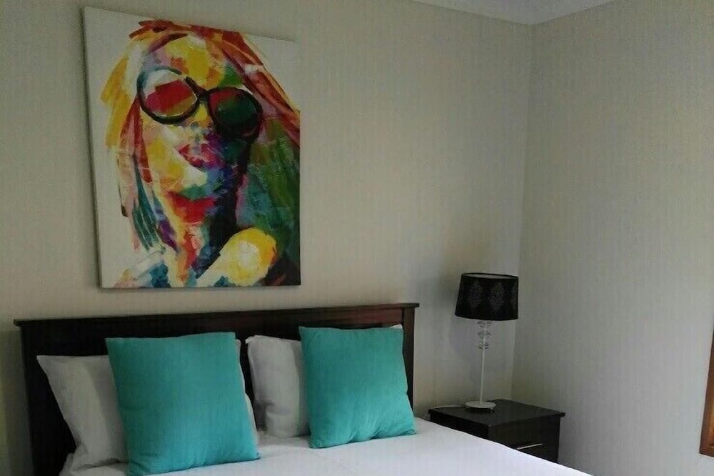 Photo of Bedroom in Hayborough