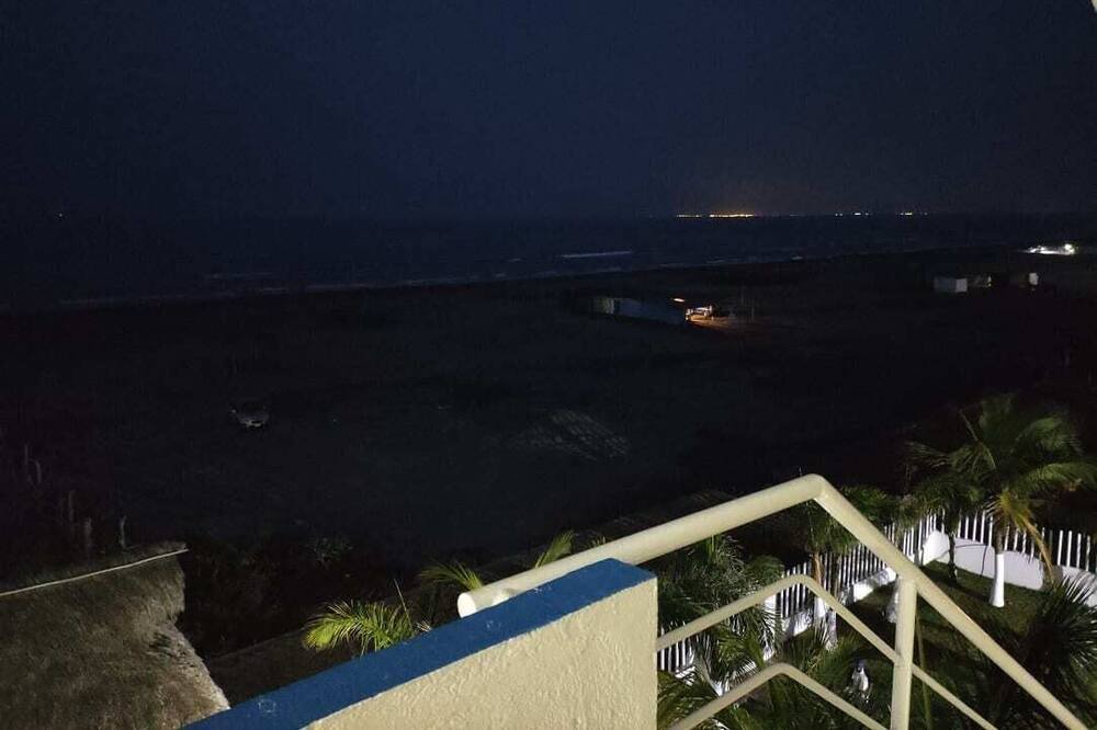 Photo of Patio Balcony in Playa Chachalacas