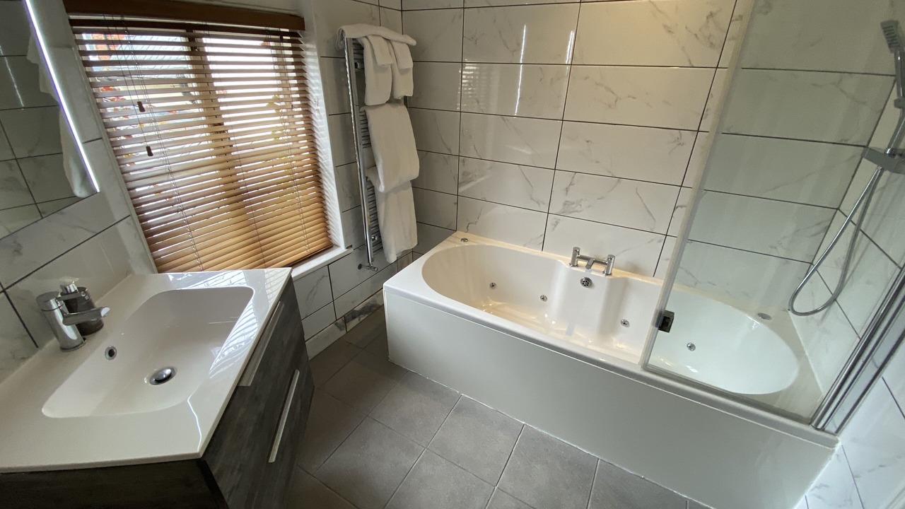 Photo of Bedroom in Longford