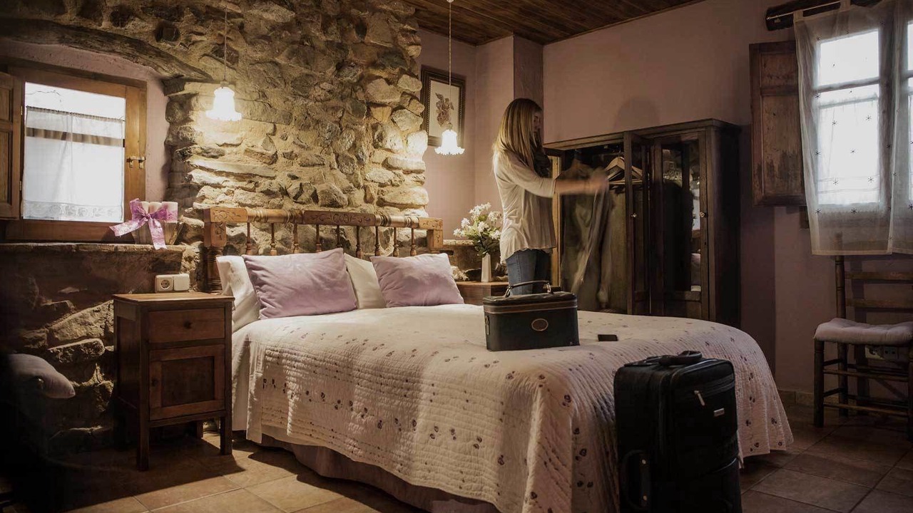 Photo of Bedroom in Les Irles