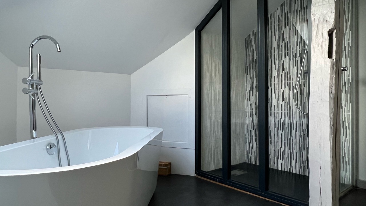 Photo of Bathroom in Vernou-sur-Brenne