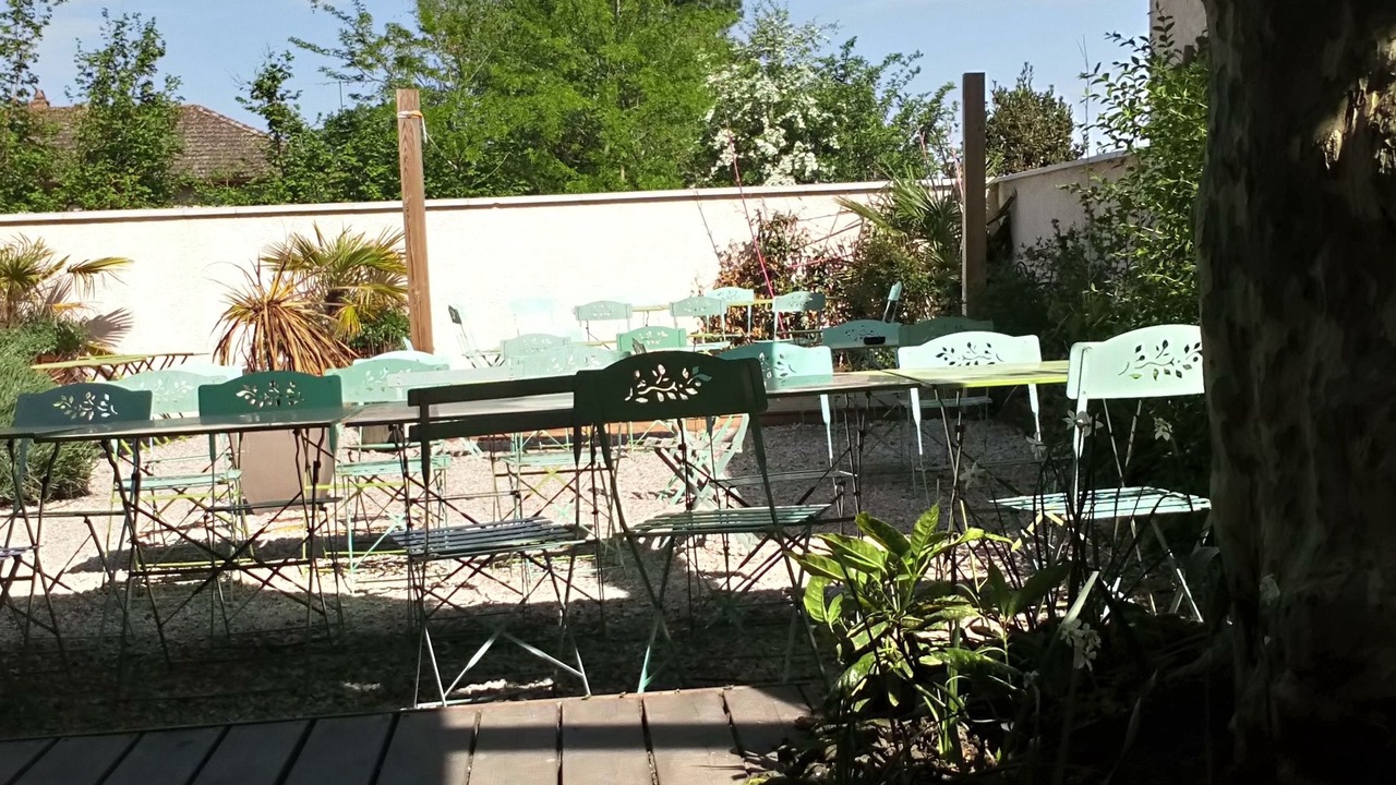 Photo of Patio Balcony in Amberieux-en-Dombes