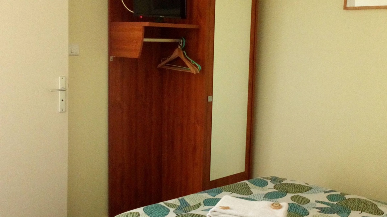 Photo of Bedroom in Amberieux-en-Dombes