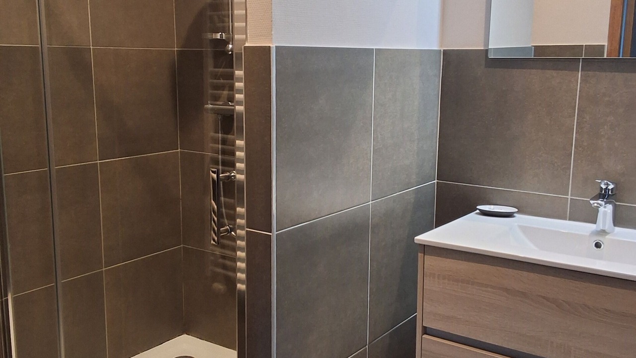 Photo of Bathroom in La Valla-sur-Rochefort