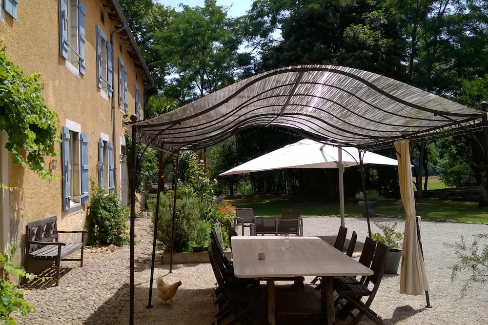 Photo of Outdoor in Galan
