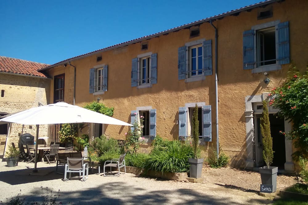 Photo of Outdoor in Galan