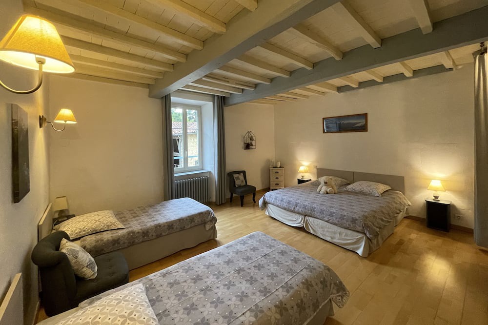 Photo of Bedroom in Galan