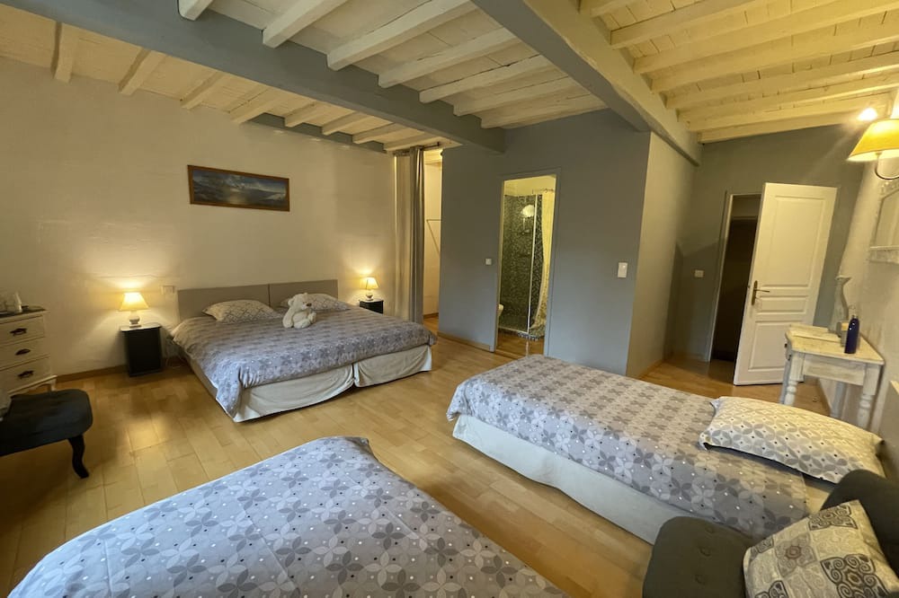 Photo of Bedroom in Galan