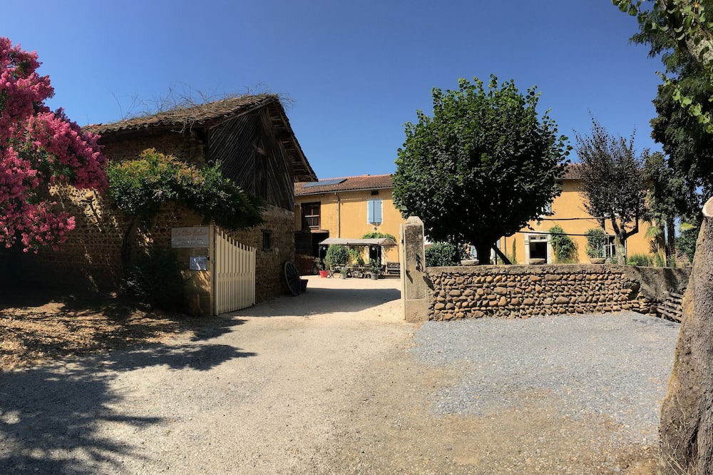 Photo of Outdoor in Galan