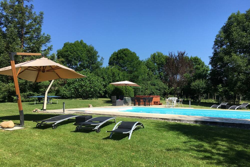 Photo of Outdoor in Galan