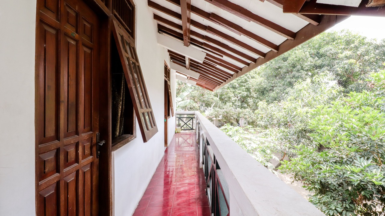 Photo of Patio Balcony in Wirobrajan