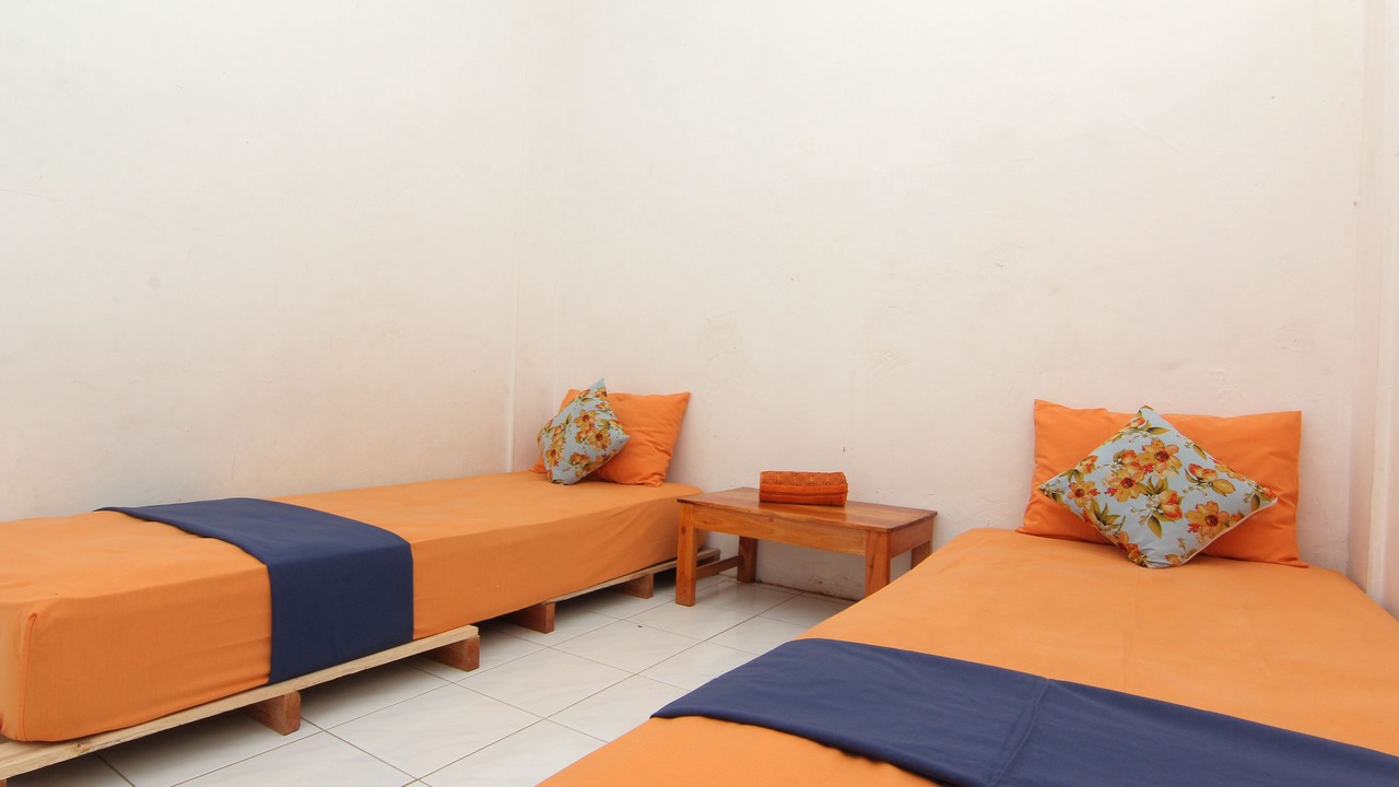 Photo of Bedroom in Wirobrajan