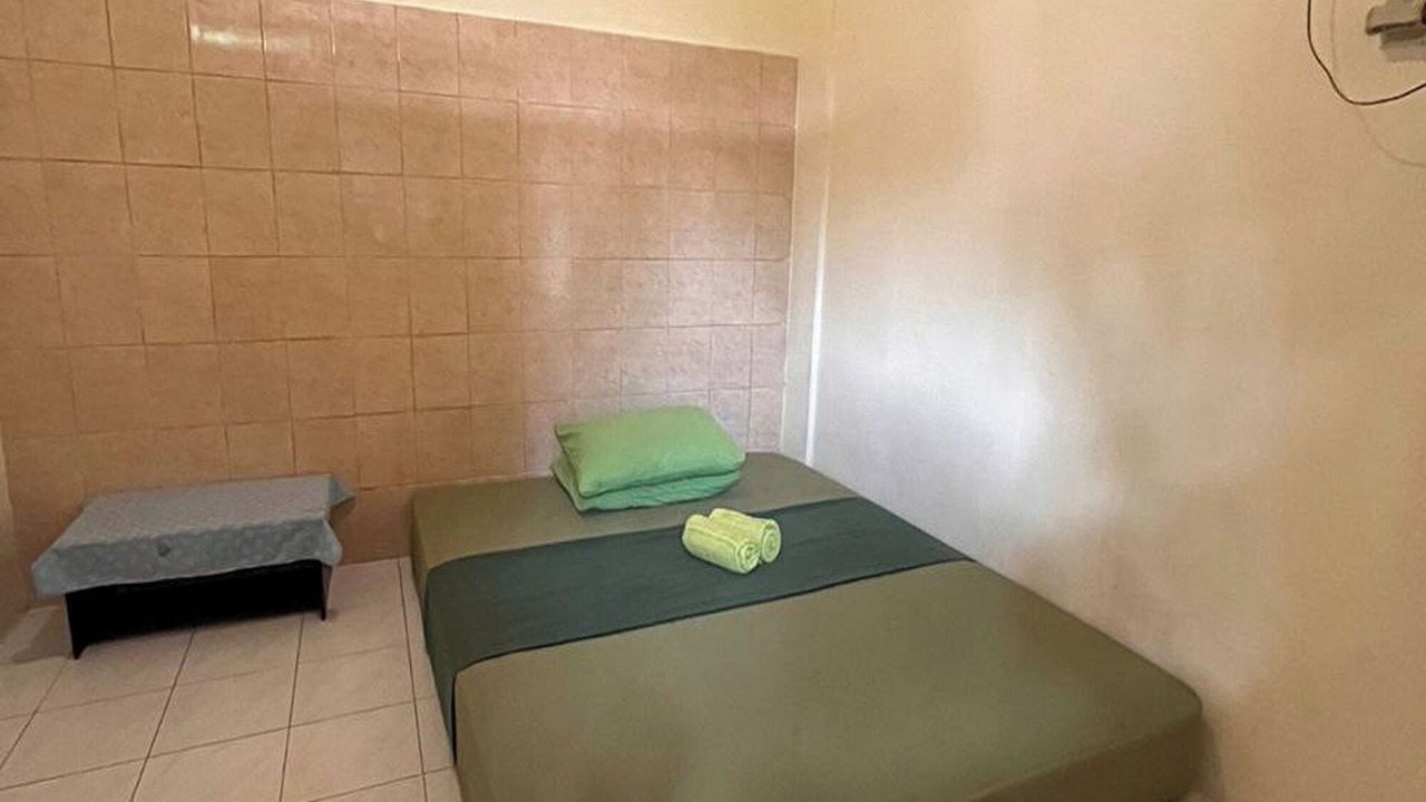 Photo of Bedroom in Wirobrajan
