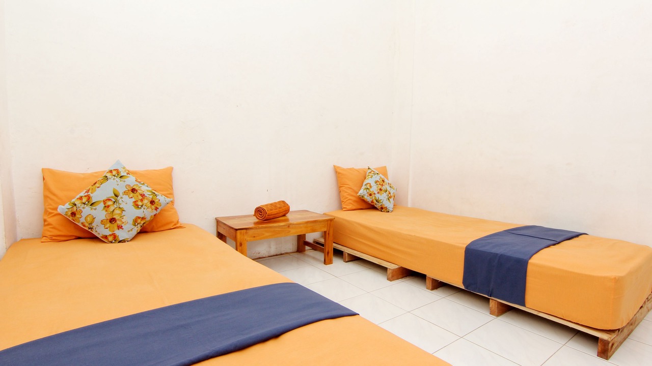 Photo of Bedroom in Wirobrajan