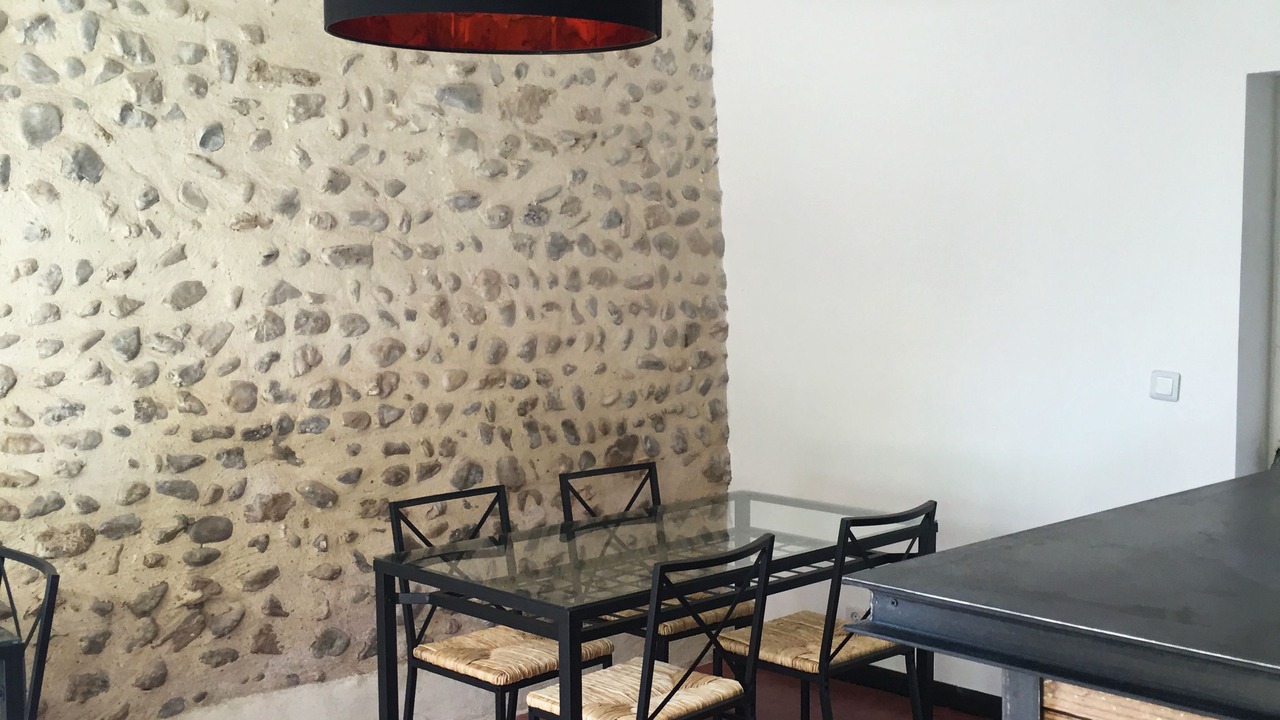 Photo of Others in Tulette