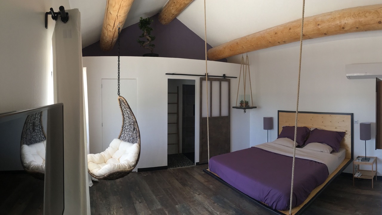 Photo of Others in Tulette