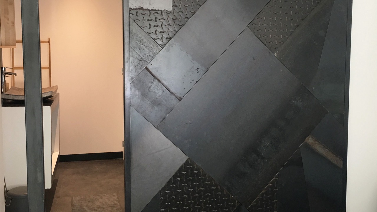 Photo of Others in Tulette