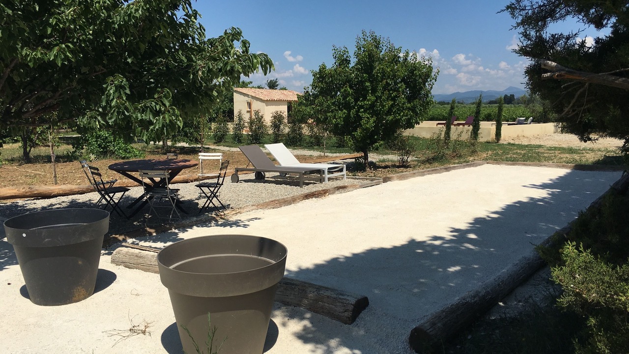 Photo of Others in Tulette