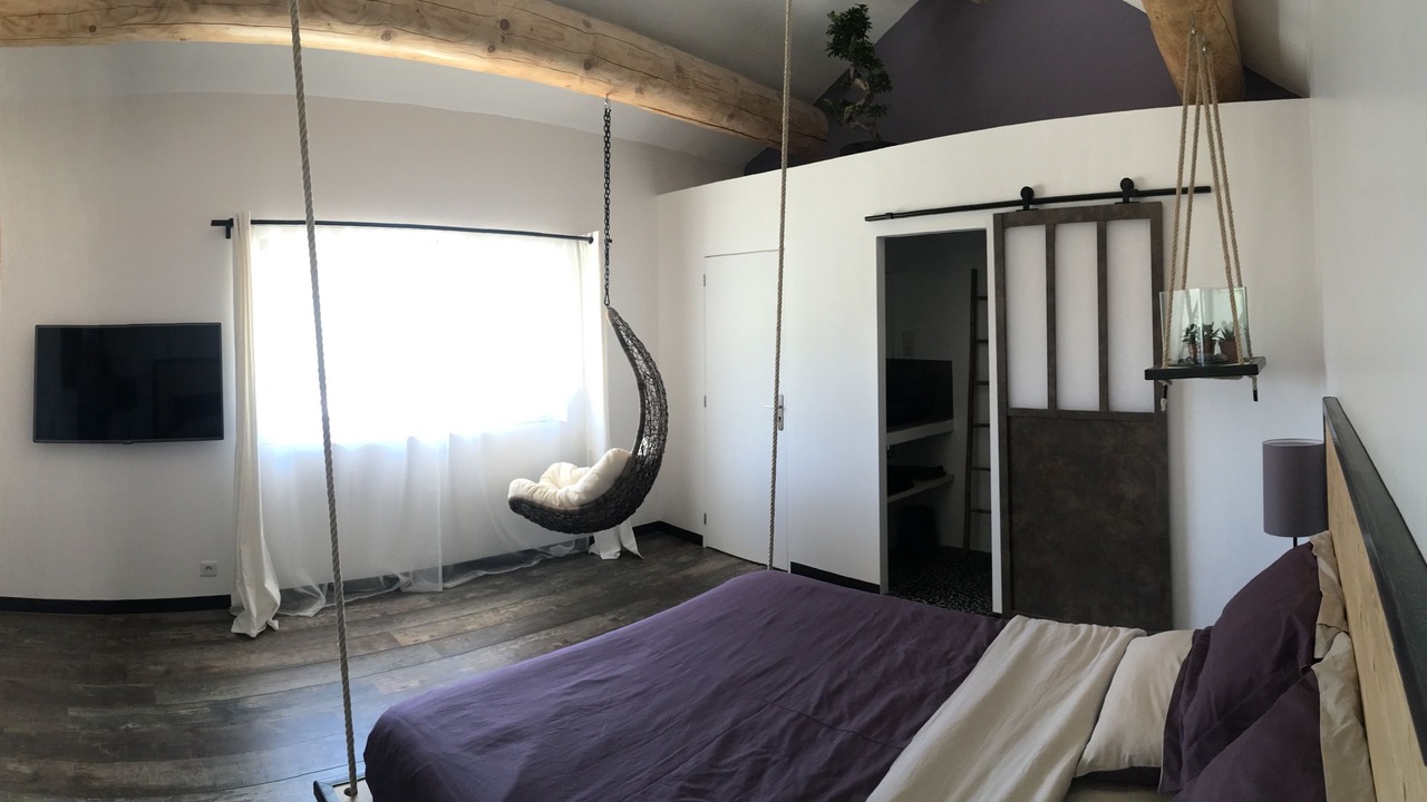 Photo of Others in Tulette