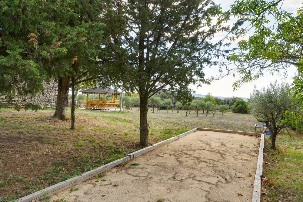 Photo of Outdoor in Rousson