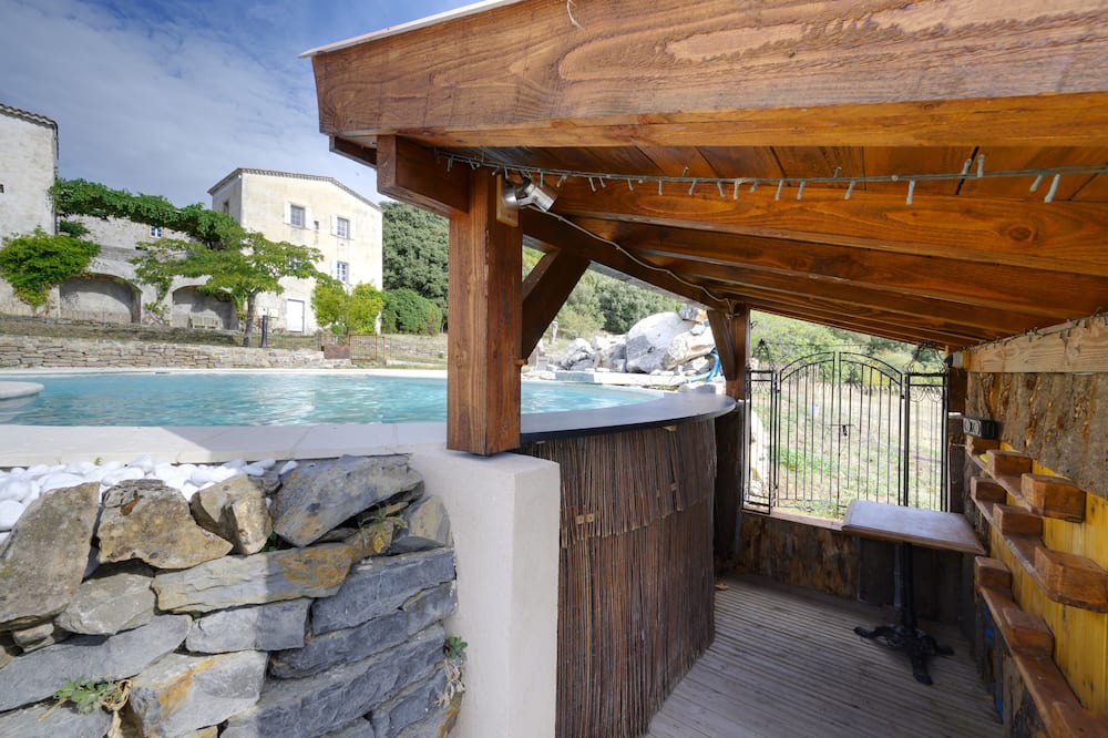 Photo of Others in Rousson