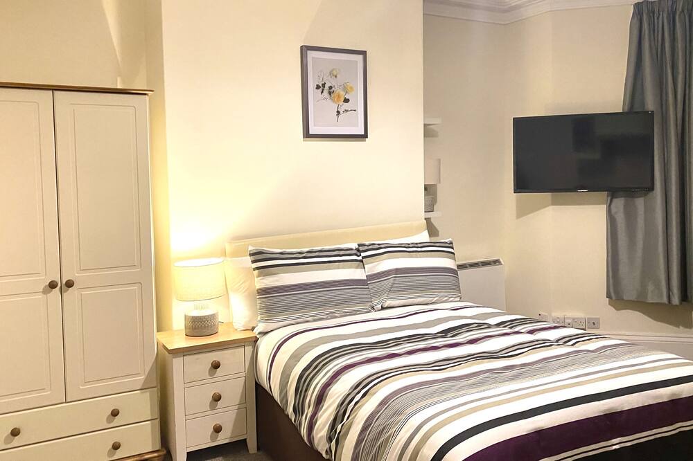 Photo of Bedroom in Weston-super-Mare