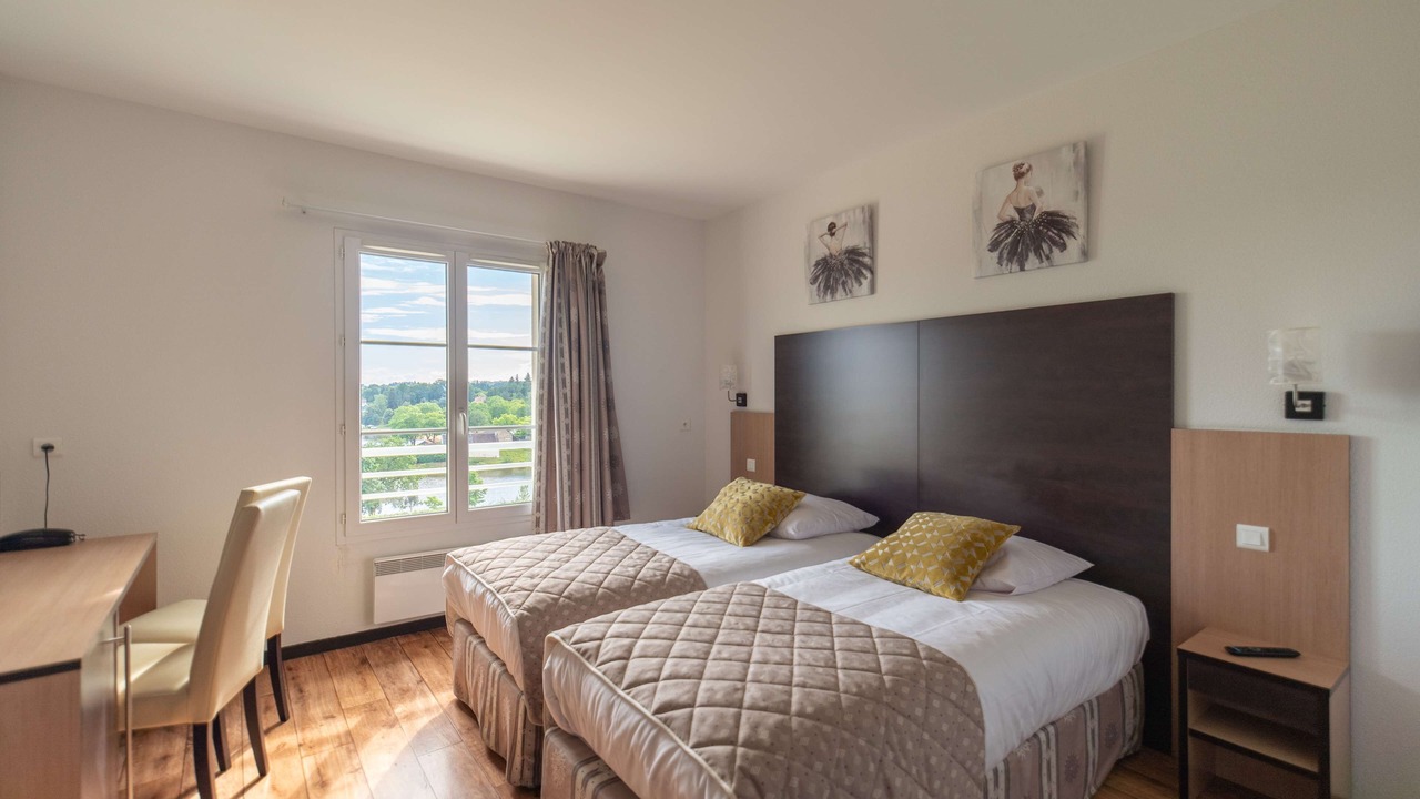 Photo of Bedroom in Saint-Yrieix-la-Perche