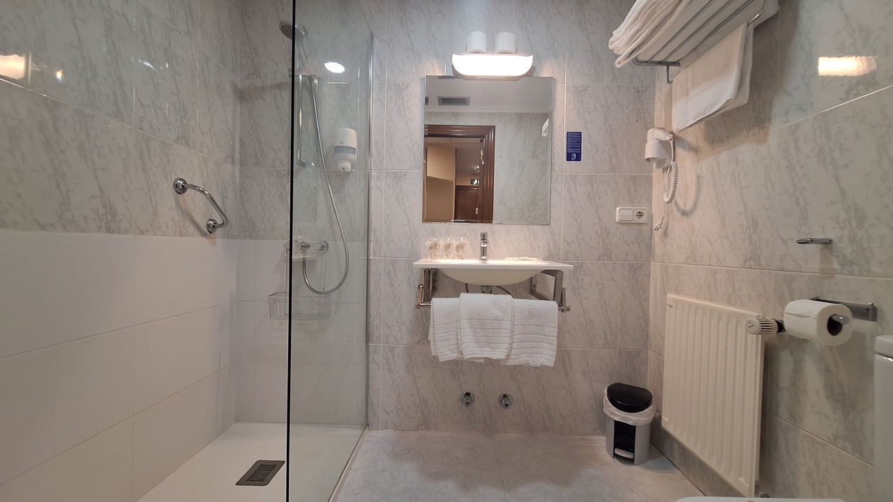 Photo of Bathroom in Estella