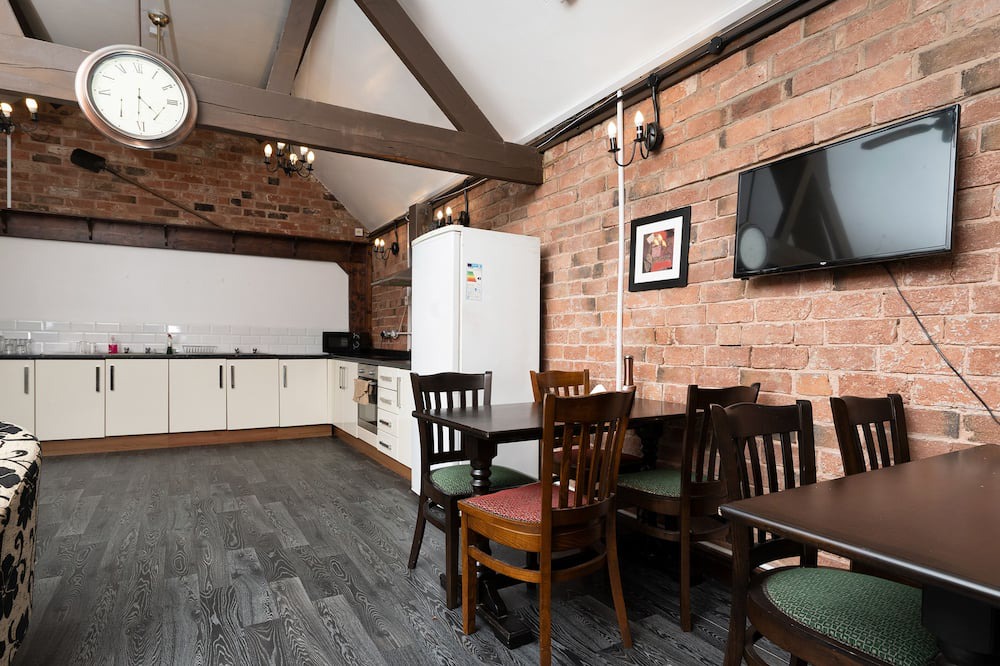 Photo of Others in Bilston