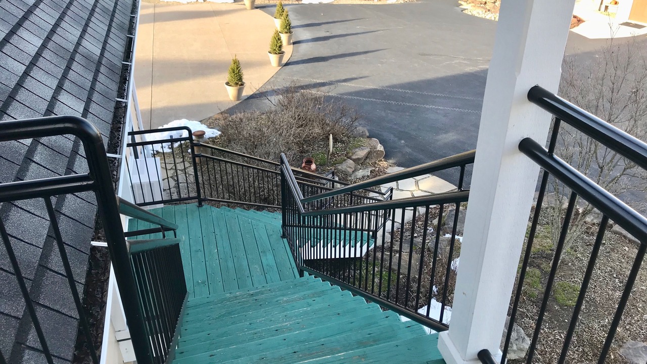 Photo of Patio Balcony in Ellwood City