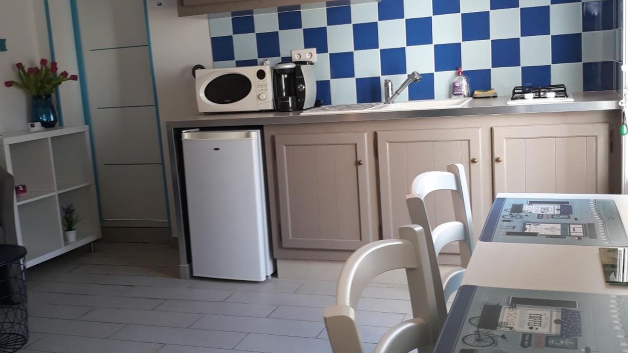 Photo of Kitchen in LʼIle-dʼOlonne