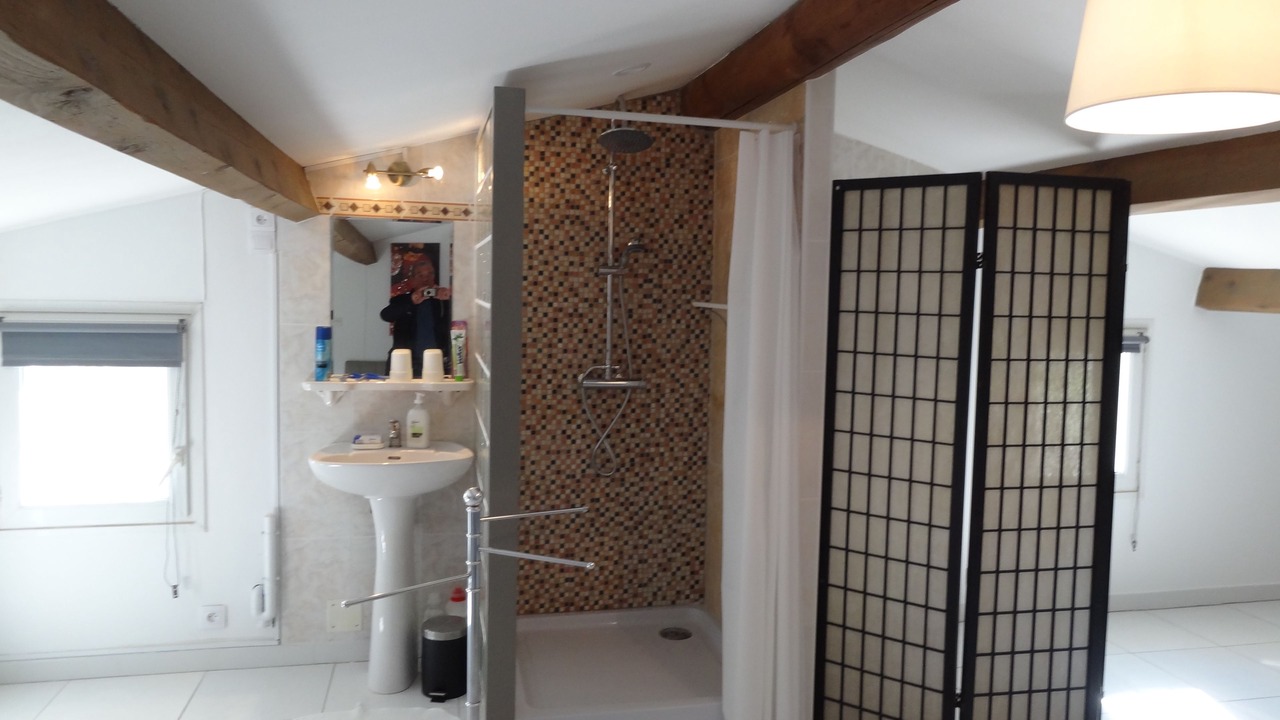 Photo of Bathroom in St.-Remy-de-Provence