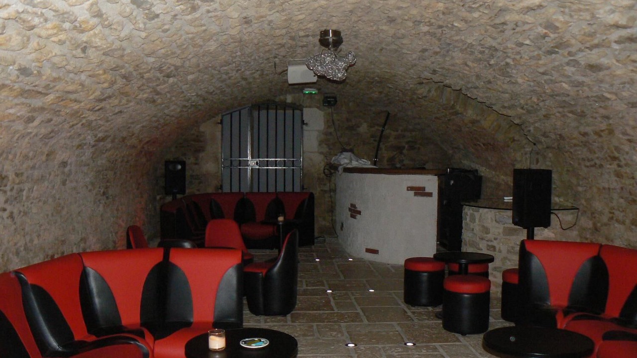 Photo of Others in Venoy