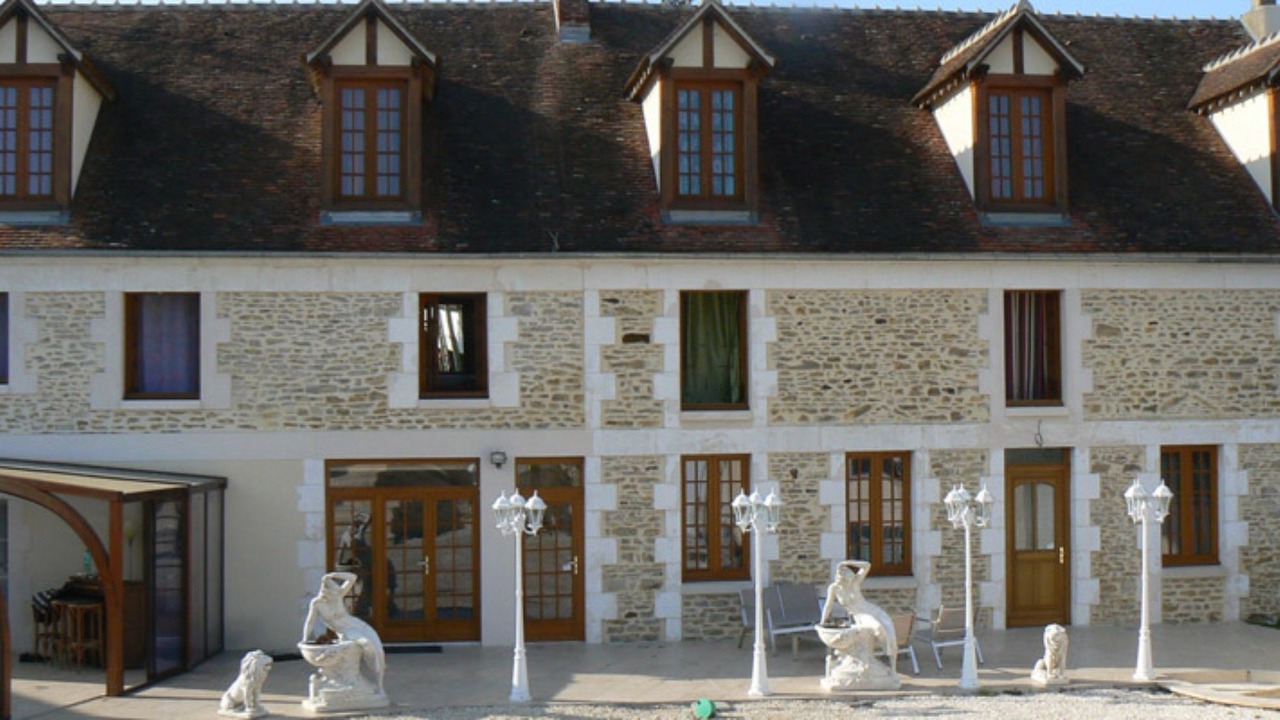 Photo of Outdoor in Venoy