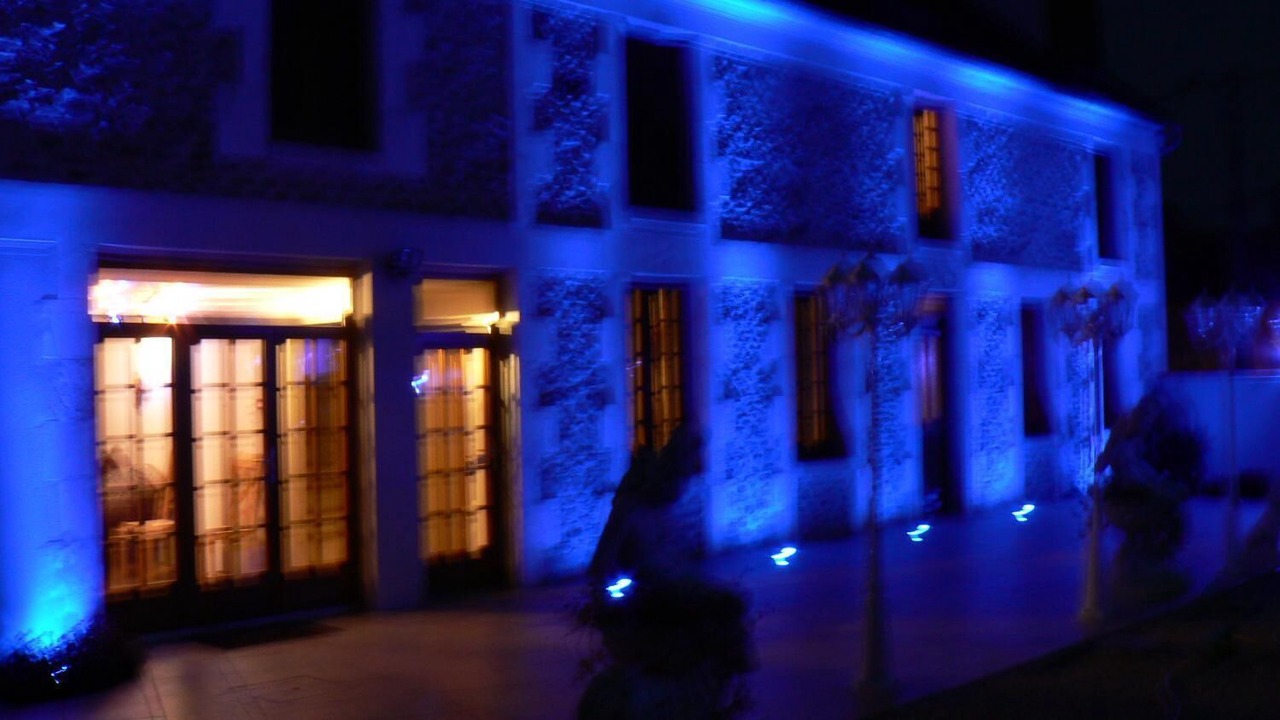 Photo of Outdoor in Venoy