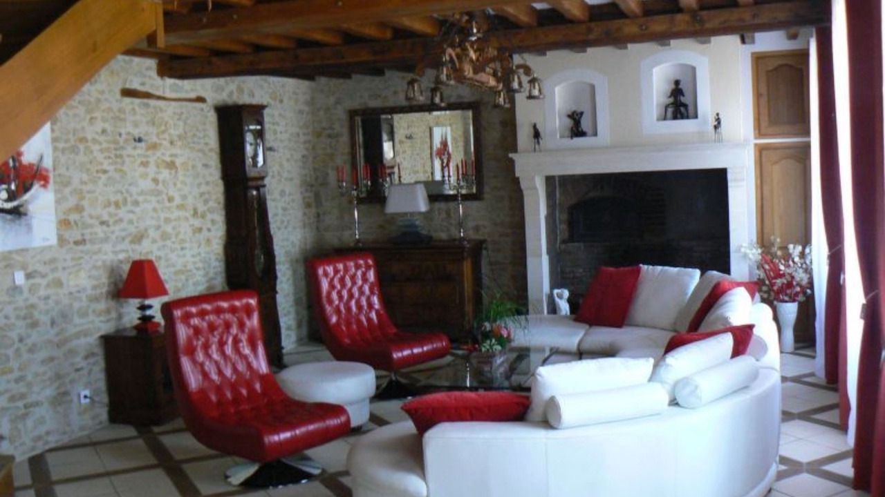 Photo of Others in Venoy