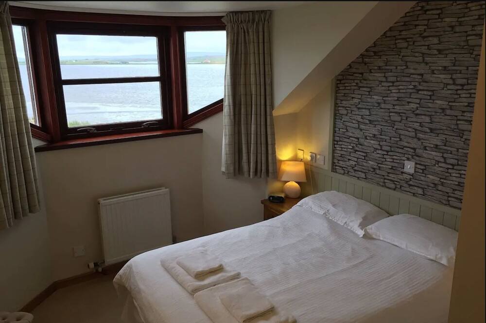 Photo of Others in Stromness