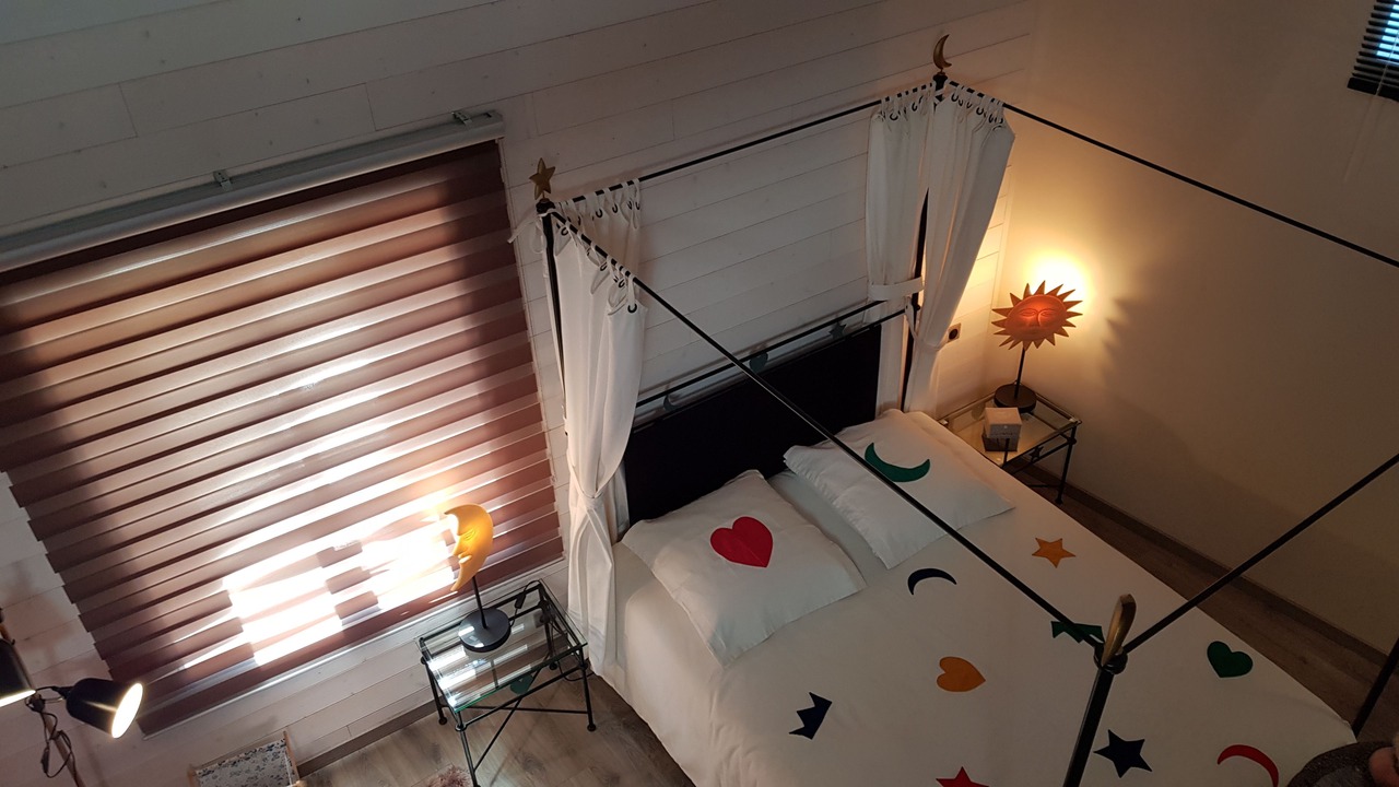 Photo of Bedroom in Mareugheol