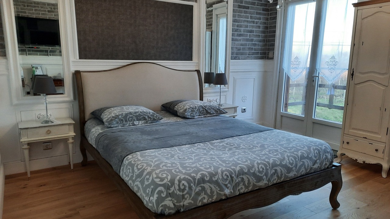 Photo of Bedroom in Saint-Ciers-de-Canesse
