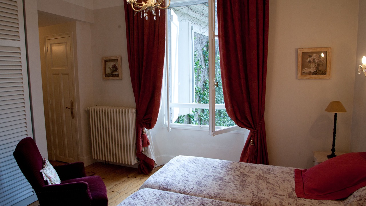 Photo of Bedroom in Figeac