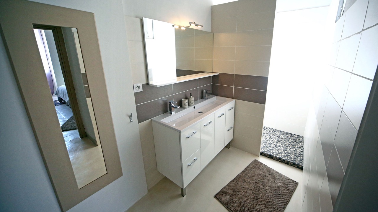 Photo of Bathroom in Gaillac