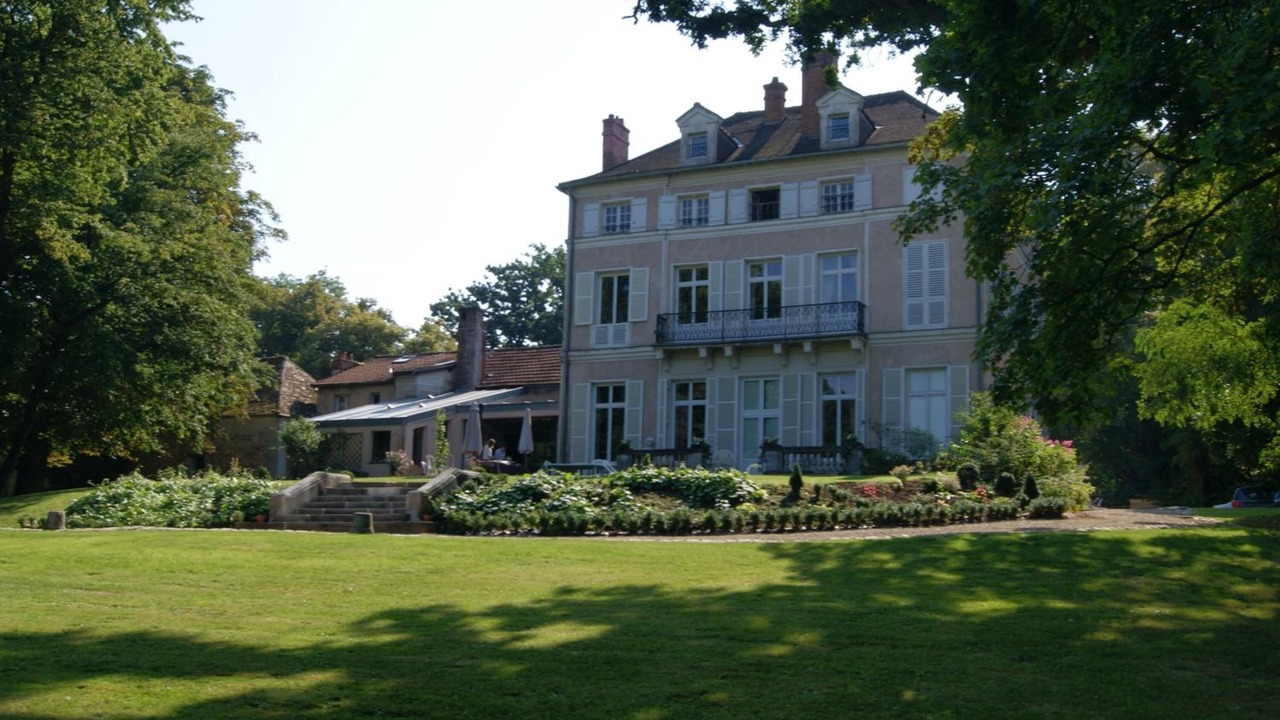 Photo of Outdoor in Bures-sur-Yvette