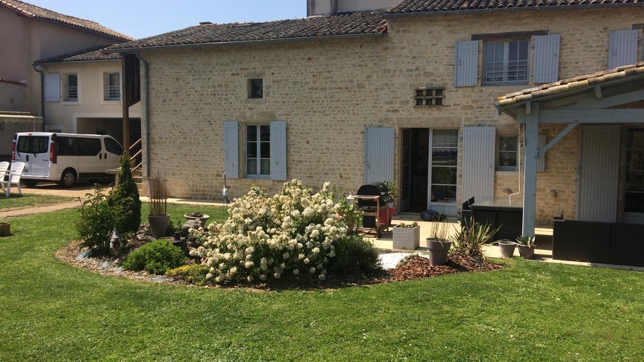 Photo of Outdoor in Chenay