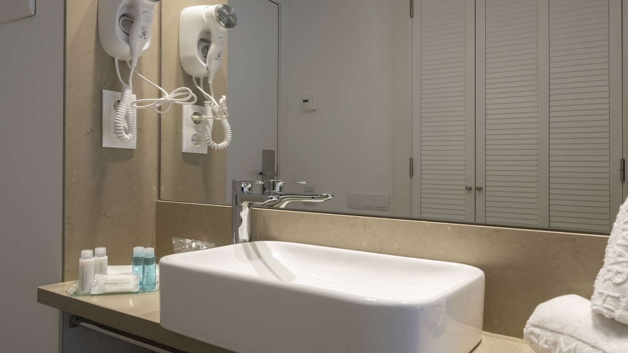 Photo of Bathroom in Lloret Town Center