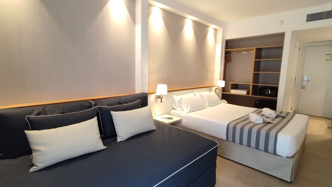 Photo of Bedroom in Lloret Town Center