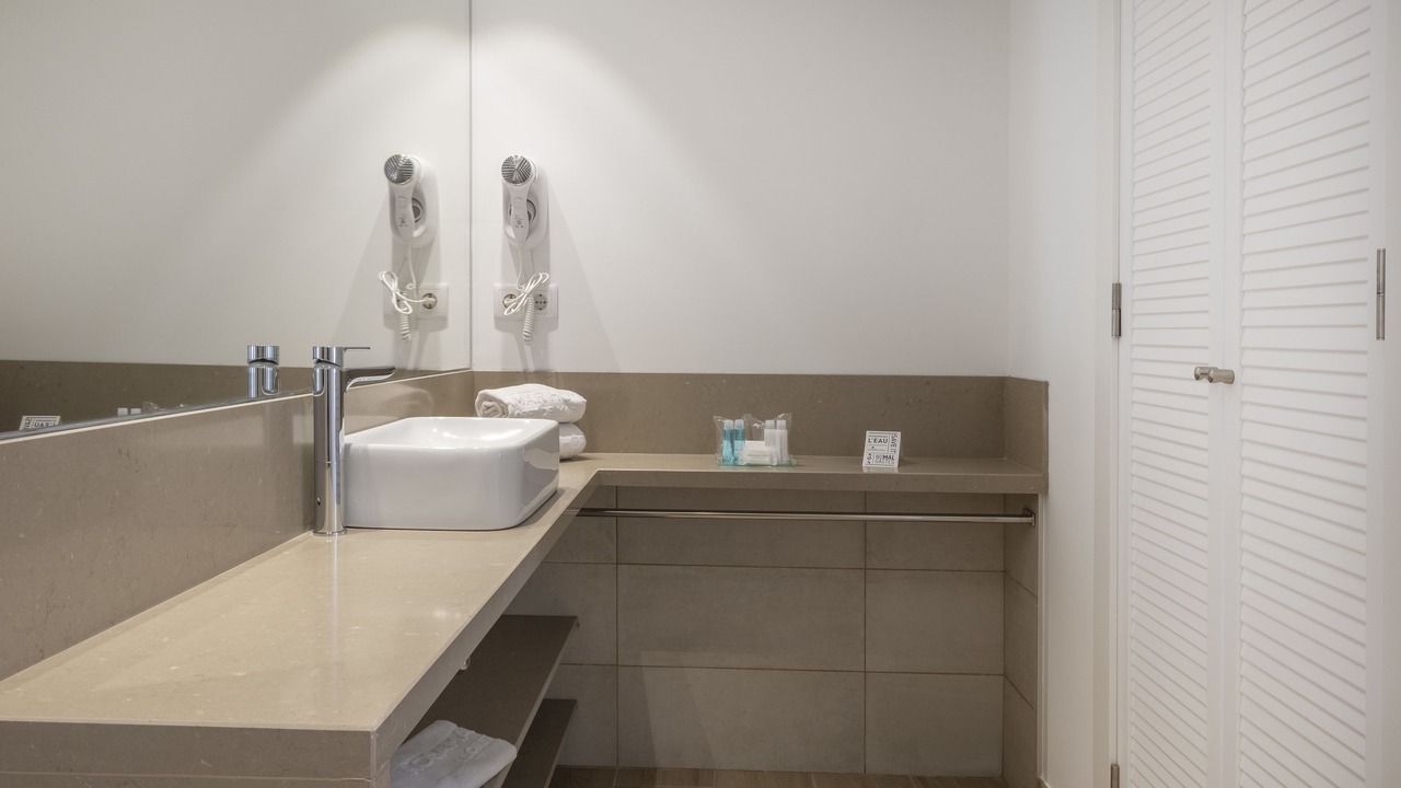 Photo of Bathroom in Lloret Town Center