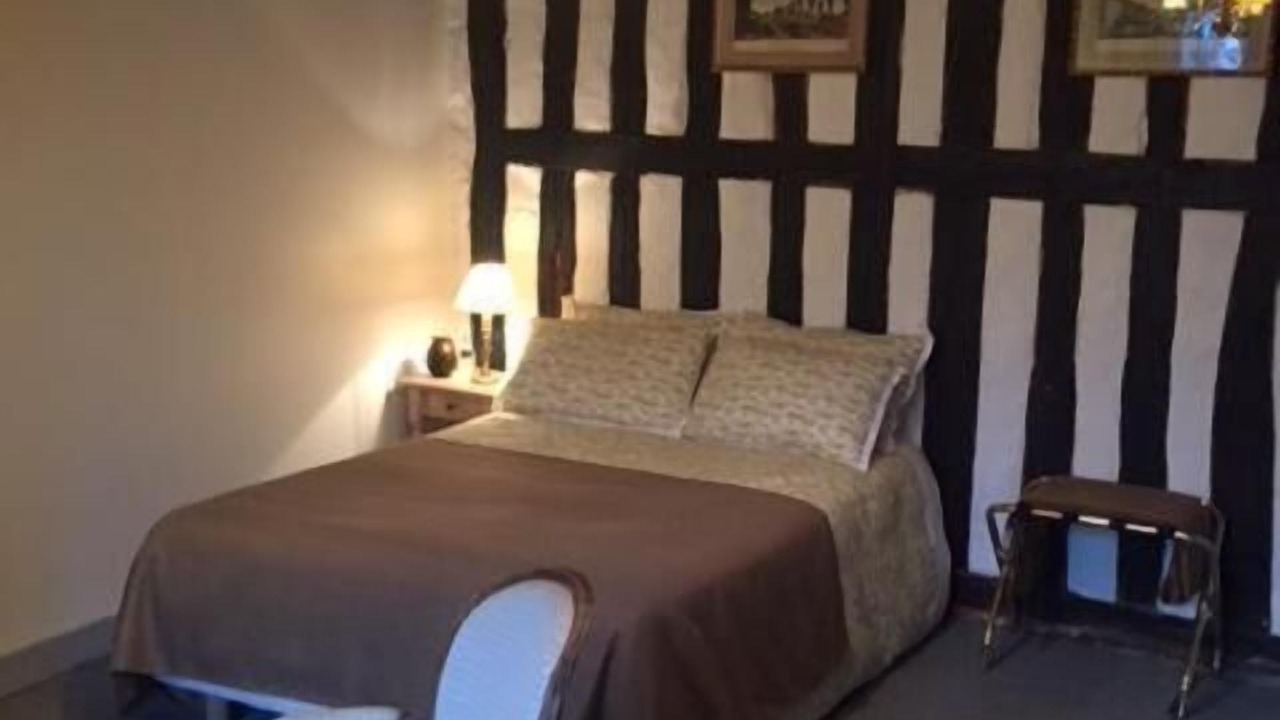 Photo of Others in Sennely