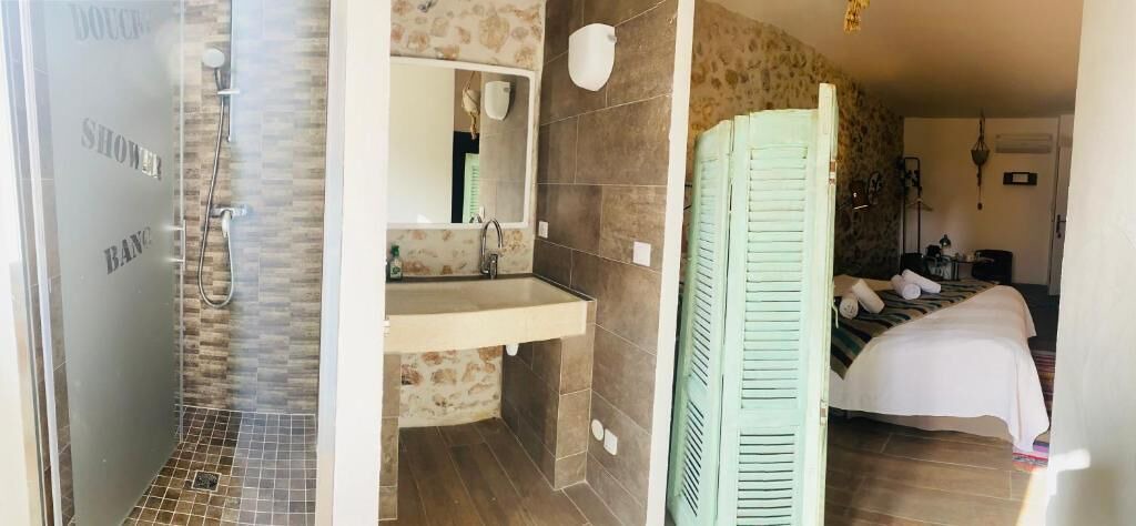 Photo of Bathroom in Sanary-sur-Mer